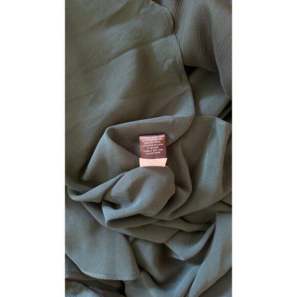 Gorgeous GREEN dress!!!  The color of fall!! - Picture 7 of 8